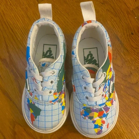 Toddler World Map Vans Size 5.5 Like New - Picture 1 of 4